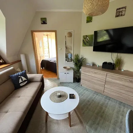 Molo Lelle Apartment *